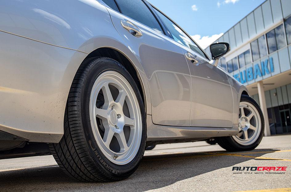 LEXUS-GS-SERIES-MR136-HYPER-SILVER